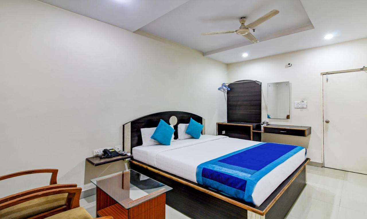 Hotel S Y N Residency Hyderabad Exterior photo